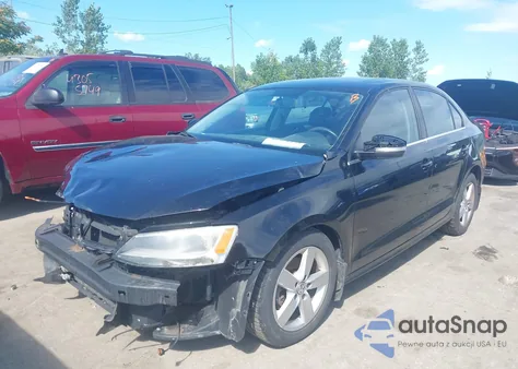 2011 Volkswagen Jetta 2.0L Tdi из США, поврежденный, VIN 3VWLL7AJ4BM100877